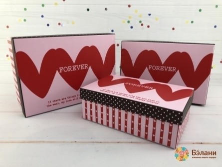 Подарочная коробка "Forever" розовая