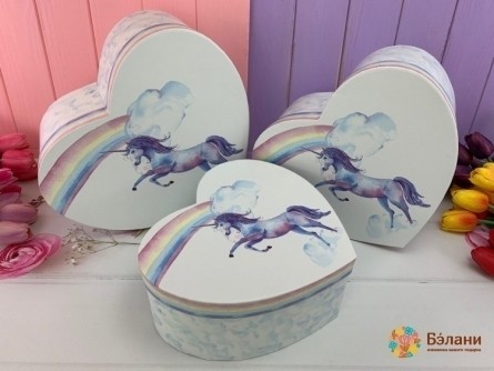Коробка в форме сердца "Unicorn" белая
