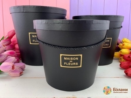 Круглая коробка "Maison" черная