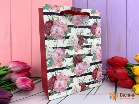 Подарочный пакет "Spring roses" бордо M