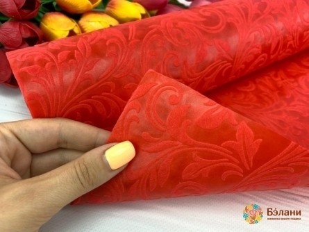 Флизелин для цветов в рулоне "Узор" красный