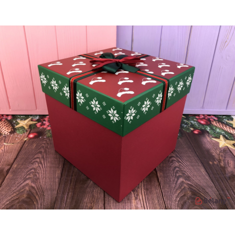 Подарочная коробка "Christmas hat" красная
