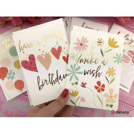 Открытка "Birthday here" МИКС
