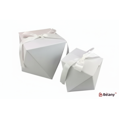 Коробка для цветов "Ferrero" белая