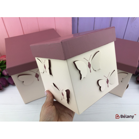 Квадратная коробка для цветов "Butterfly" бежевая