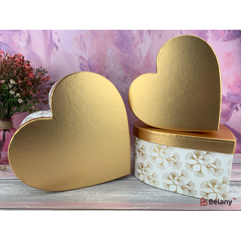Коробка в форме сердца "Gold blowball" белая