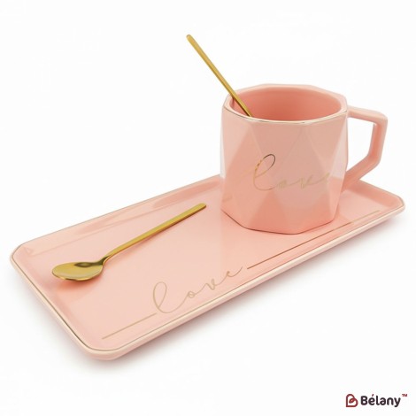 Керамічна чашка з блюдцем "Love it" рожева