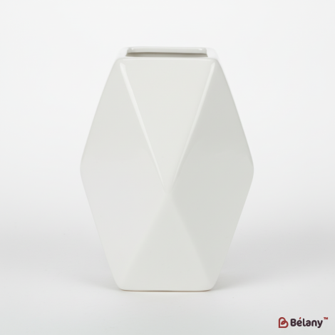 Керамическая ваза "Prism" белая