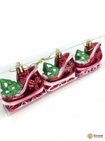 Елочная игрушка "Санки с подарком"