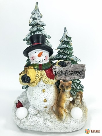 Новогодняя инсталляция "Снеговик в лесу" с LED-подсветкой