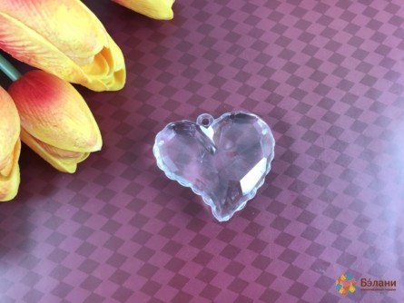 Акриловое стекло в форме сердца "Glow" M