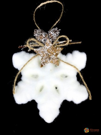 Елочная игрушка "Снежинка с композицией"