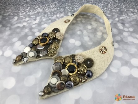 Воротник ажурный с пуговицами