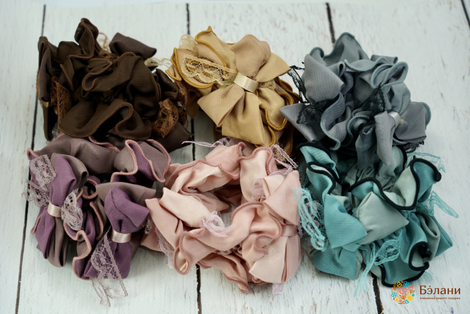 Гумка трикотажна "Бант з мереживом" об'ємна