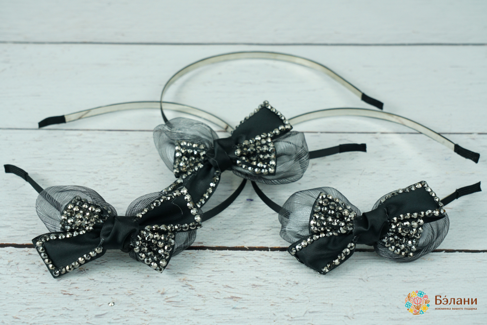 Обруч "Organza bow with satin" с черными стразами