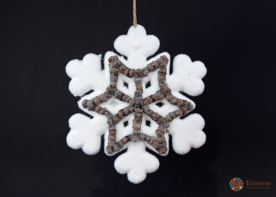 Підвісна велика сніжинка з декором