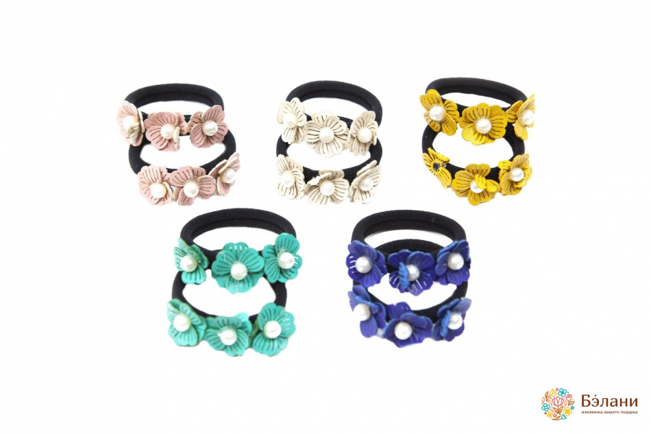 Безшовна гумка з квіточками і перлинами | 2