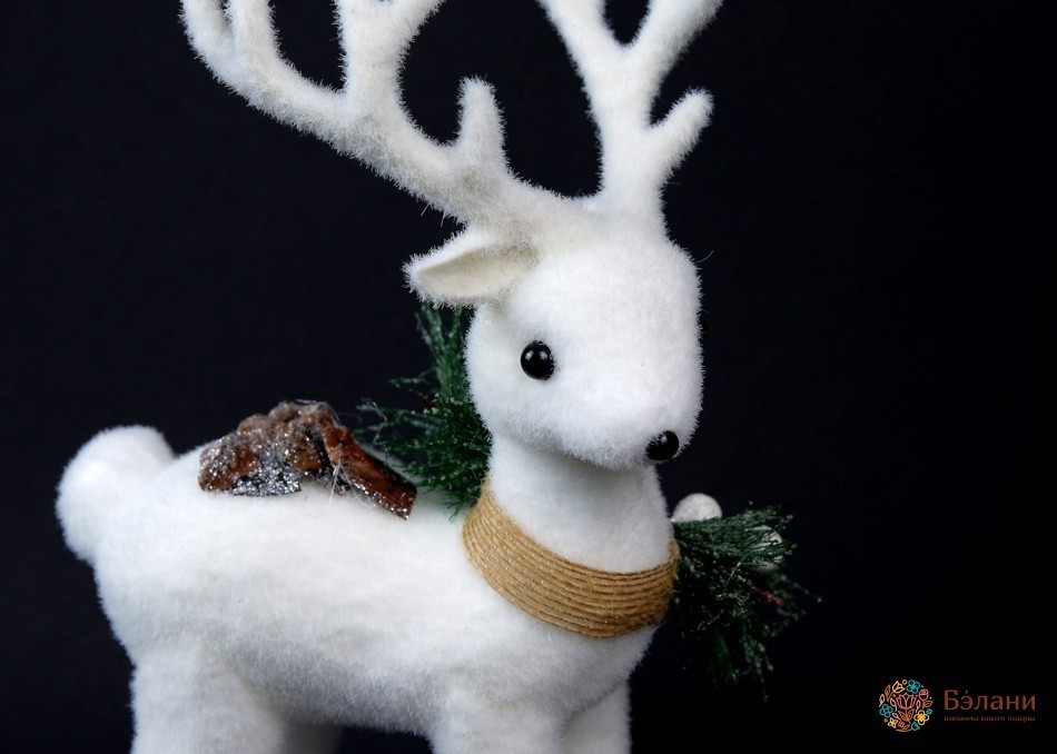 Новорічний декор "Олень із шишками" | 2