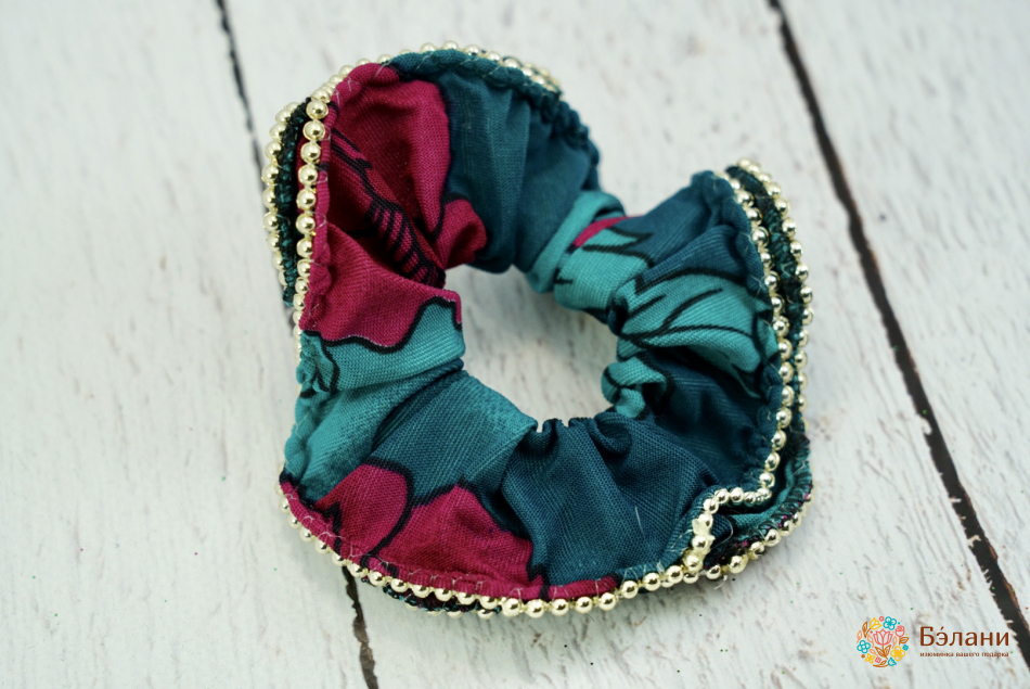 Трикотажна гумка з золотим кантом | 2